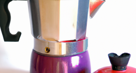 ¿Cómo se puede identificar si una cafetera de émbolo está en buen estado?